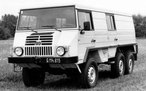 Steyr-Puch Pinzgauer 718 6x6 '1987